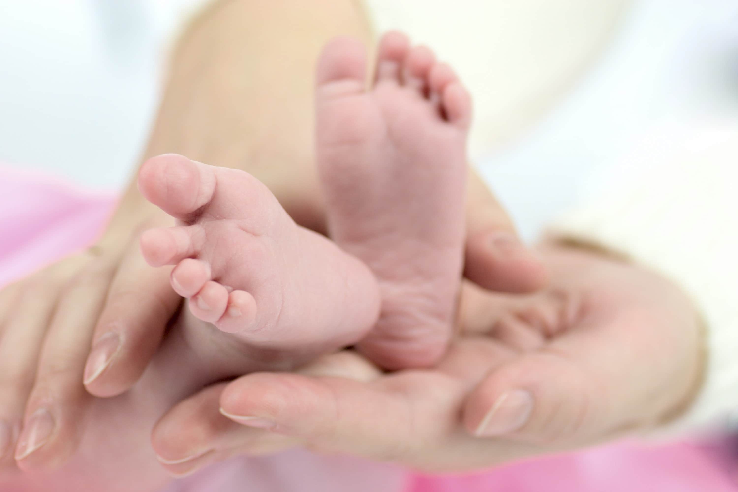 Stock Babys Feet Olga Sweet Istock 5461922 Photography Jpg